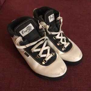 Vasque White and Black Bootie